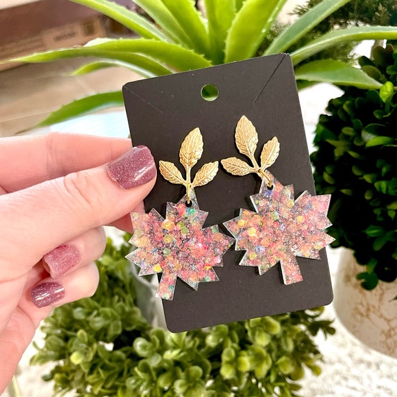 Gold Leaf Autumn Leaf Earrings - Picture 6 of 6